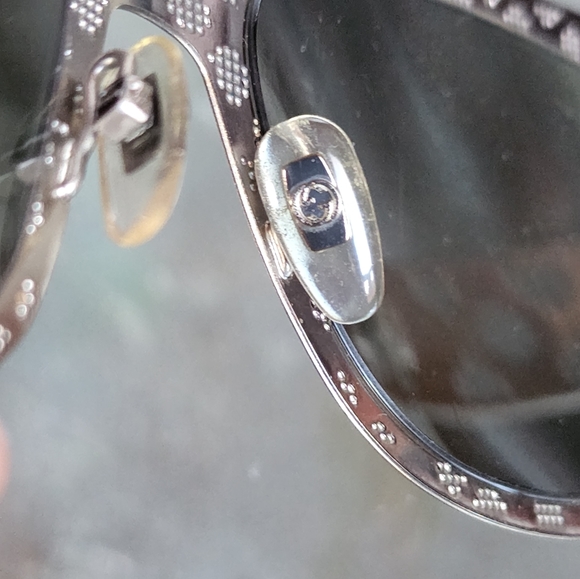 GUCCI Silver Black Guccissima Monogram Mirrored Sunglasses - Picture 6 of 6